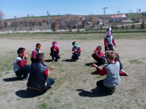 Yağ Satarım Bal Satarım oyunu nasıl oynanır.
